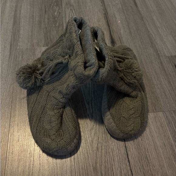 American Eagle Outfitters Shoes - American Eagle Outfitters Gray Winter Boots